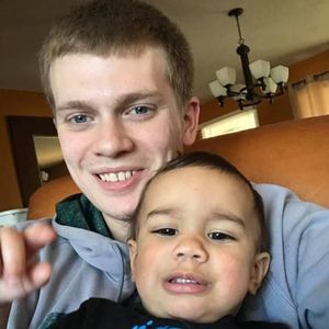 Meet your Posher, Zachary